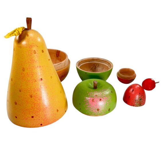Vintage Wood Hand Painted Nesting Fruit Set Pear Apple Strawberry Cherry - Picture 2 of 15
